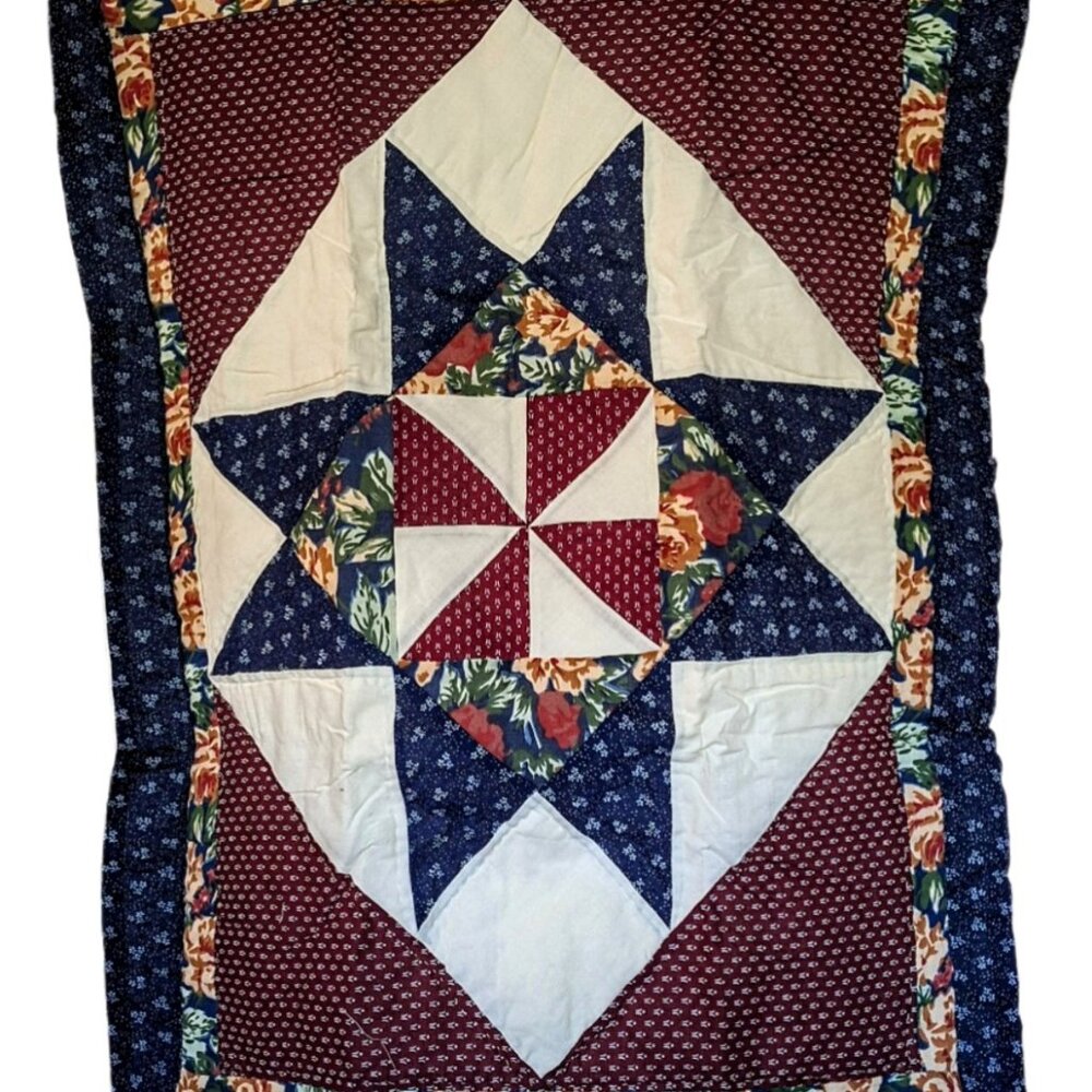 2 Standard Quilted Floral Callico Patchwork Country Cottage Pillowcases NWOT